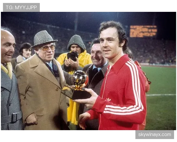 贝肯鲍尔足球精神影响世界:传奇人物引领全球体育文化新潮流 贝肯鲍尔足球精神影响世界:传奇人物引领全球体育文化新潮流