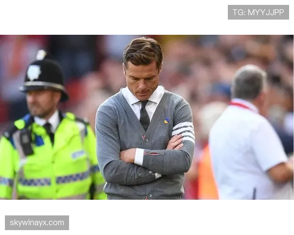 斯科特·帕克重返英超赛场，全新挑战引人关注