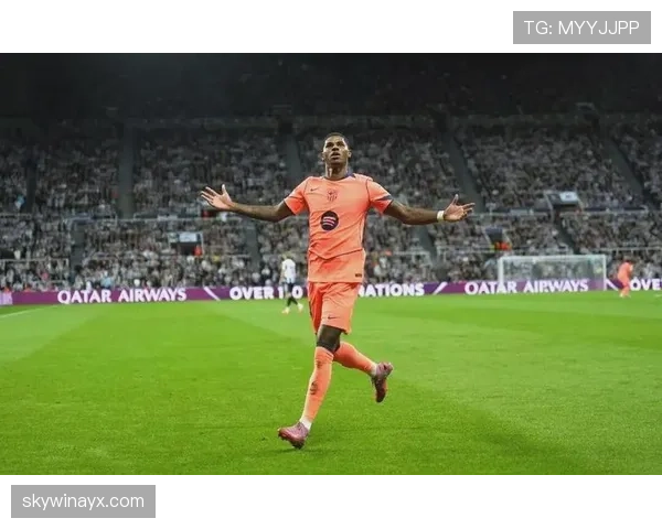 拉什福德生涯荣誉与团队成绩解析 拉什福德生涯荣誉与团队成绩解析